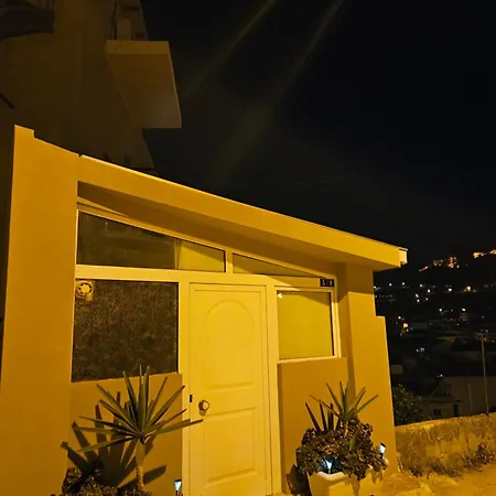Με Θέα Το Κάστρο Appartement Nafpaktos Buitenkant foto